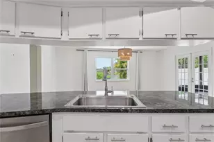 7900 Cayuga Dr, New Port Richey, FL 34653 - Photo 9