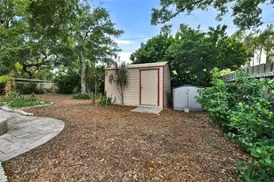 750 Wood St, Dunedin, FL 34698 - Photo 9