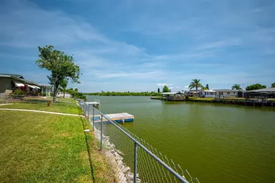 3132 Jackson Drive, Holiday, FL 34691 - Photo 17
