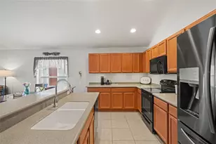 15585 Lily Wood Ln, Brooksville, FL 34604 - Photo 3