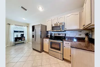 26714 Middleground Loop, Wesley Chapel, FL 33544 - Photo 11