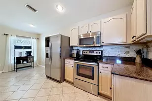 26714 Middleground Loop, Wesley Chapel, FL 33544 - Photo 11
