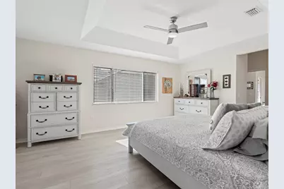 9182 Tarleton Circle, Weeki Wachee, FL 34613 - Photo 11