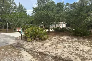 8040 Cessna Dr, Spring Hill, FL 34606 - Photo 7