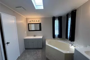 8040 Cessna Dr, Spring Hill, FL 34606 - Photo 25