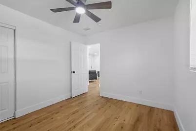 5052 Jasmine Circle, Saint Petersburg, FL 33714 - Photo 13