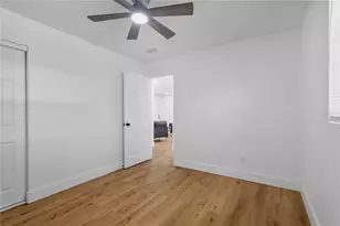 5052 Jasmine Circle, Saint Petersburg, FL 33714 - Photo 13