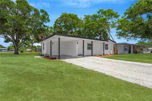 5052 Jasmine Circle, Saint Petersburg, FL 33714 - Photo 21