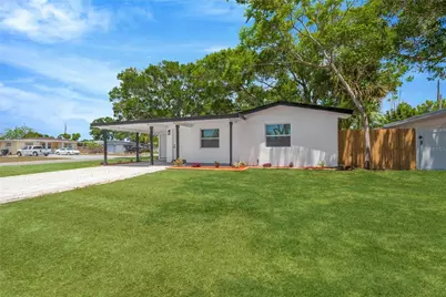 5052 Jasmine Circle, Saint Petersburg, FL 33714 - Photo 1