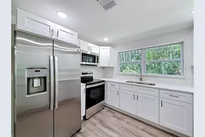 317 NE 13th Terrace, Crystal River, FL 34428 - Photo 9