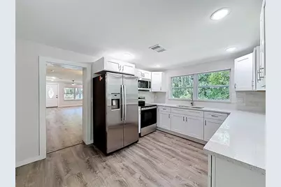 317 NE 13th Terrace, Crystal River, FL 34428 - Photo 9