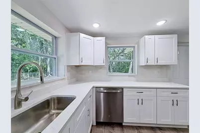 317 NE 13th Terrace, Crystal River, FL 34428 - Photo 13