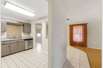 10636 Salamanca Drive, Port Richey, FL 34668 - Photo 9