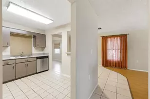 10636 Salamanca Dr, Port Richey, FL 34668 - Photo 9