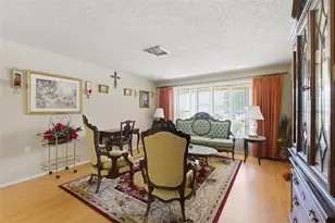 10636 Salamanca Dr, Port Richey, FL 34668 - Photo 5