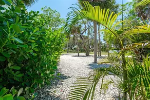 4817 Limestone Dr, Port Richey, FL 34668 - Photo 53