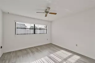 4422 Tall Oak Ln, New Port Richey, FL 34653 - Photo 19
