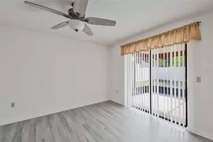 4422 Tall Oak Ln, New Port Richey, FL 34653 - Photo 23