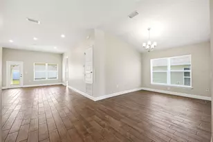 5524 Ocean Breeze Dr, Spring Hill, FL 34609 - Photo 7