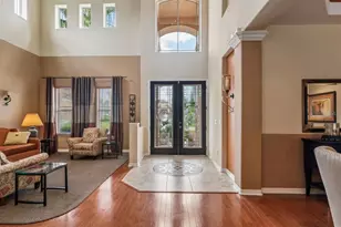8719 Creedmoor Ln, New Port Richey, FL 34654 - Photo 5