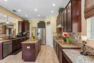 8719 Creedmoor Ln, New Port Richey, FL 34654 - Photo 15