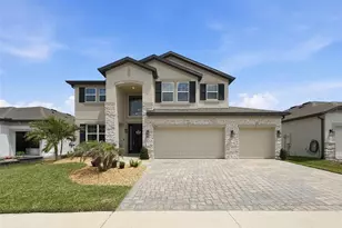 33163 Sycamore Leaf Dr, Wesley Chapel, FL 33545 - Photo 3