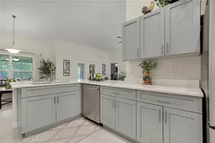 14108 Mulkerin Dr, Weeki Wachee, FL 34614 - Photo 17