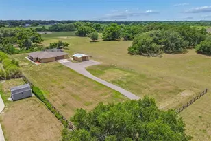 3501 Austin Trail Ln, Plant City, FL 33565 - Photo 3
