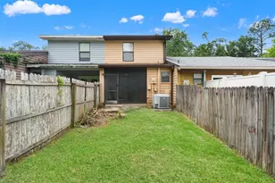 843 Village Dr, Brooksville, FL 34601 - Photo 21