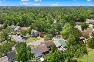 843 Village Dr, Brooksville, FL 34601 - Photo 23