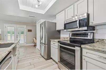 4706 Wandering Way, Tampa, FL 33624 - Photo 11