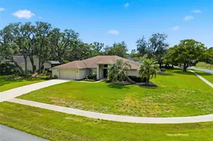 12416 Jocelyn Way, Spring Hill, FL 34609 - Photo 3