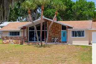 1316 Lake Ariana Blvd, Auburndale, FL 33823 - Photo 11