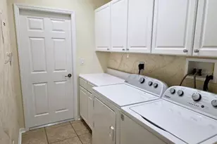 6402 Barcellona Rd, Land O Lakes, FL 34637 - Photo 31