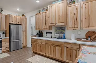 6762 E Richard Dr, Weeki Wachee, FL 34607 - Photo 45
