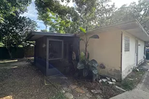 205 Pinecrest Rd, Mount Dora, FL 32757 - Photo 5