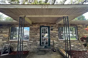 205 Pinecrest Rd, Mount Dora, FL 32757 - Photo 1