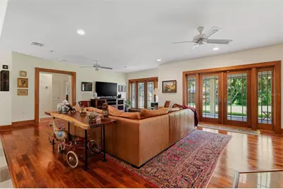 6000 2nd Street S, Saint Petersburg, FL 33705 - Photo 13
