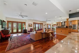 6000 2nd St S, Saint Petersburg, FL 33705 - Photo 11
