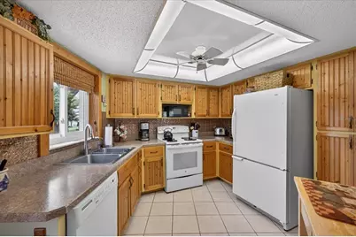 6336 Shane Lane, New Port Richey, FL 34653 - Photo 3