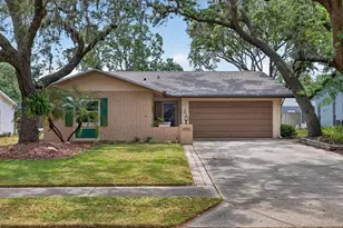 6336 Shane Ln, New Port Richey, FL 34653 - Photo 39