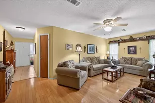 6336 Shane Ln, New Port Richey, FL 34653 - Photo 21