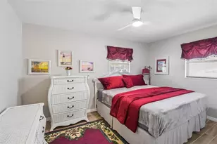 8212 Hayward Ln, Port Richey, FL 34668 - Photo 17