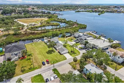 8212 Hayward Lane, Port Richey, FL 34668 - Photo 49