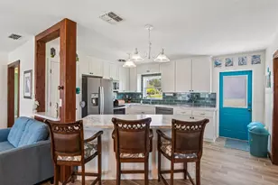8212 Hayward Ln, Port Richey, FL 34668 - Photo 13