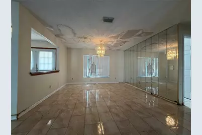 348 Hampshire Avenue, Spring Hill, FL 34606 - Photo 9