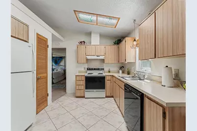 11196 Sheffield Road, Spring Hill, FL 34608 - Photo 13