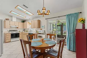 11196 Sheffield Rd, Spring Hill, FL 34608 - Photo 11