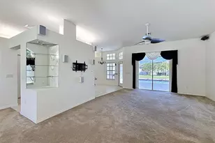 7839 Roundelay Dr, New Port Richey, FL 34654 - Photo 5
