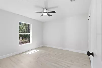 18063 Parrot Road, Weeki Wachee, FL 34614 - Photo 35